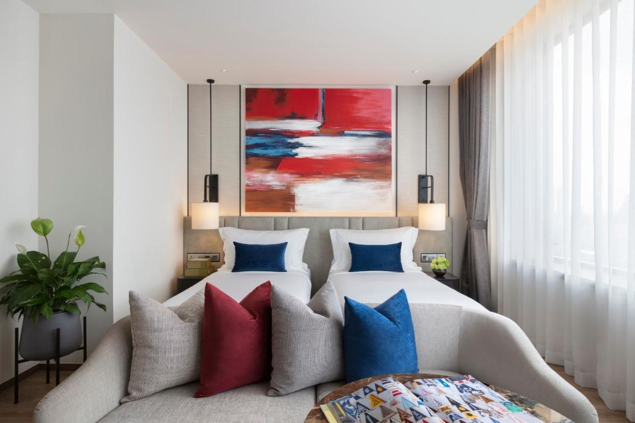 Ascott Embassy Sathorn Bangkok Hotel Bagian luar foto Deluxe Room