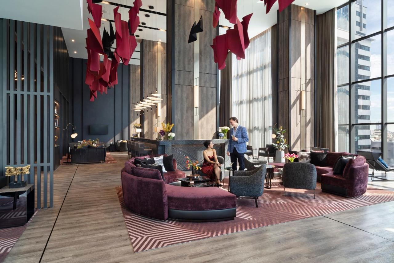 Ascott Embassy Sathorn Bangkok Hotel Bagian luar foto The lobby of the hotel