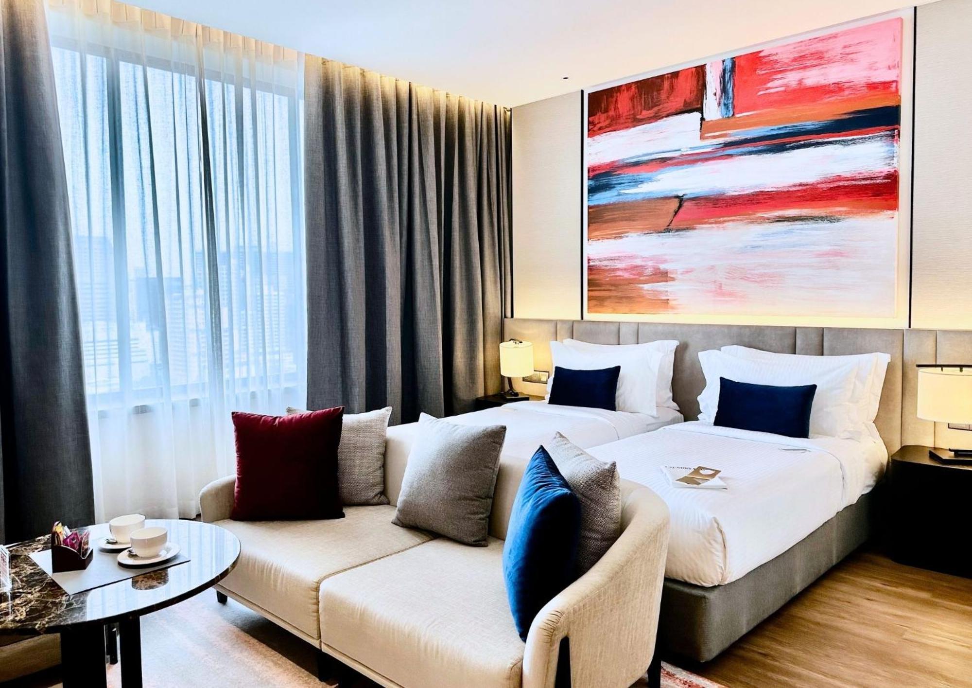 Ascott Embassy Sathorn Bangkok Hotel Bagian luar foto Deluxe Room