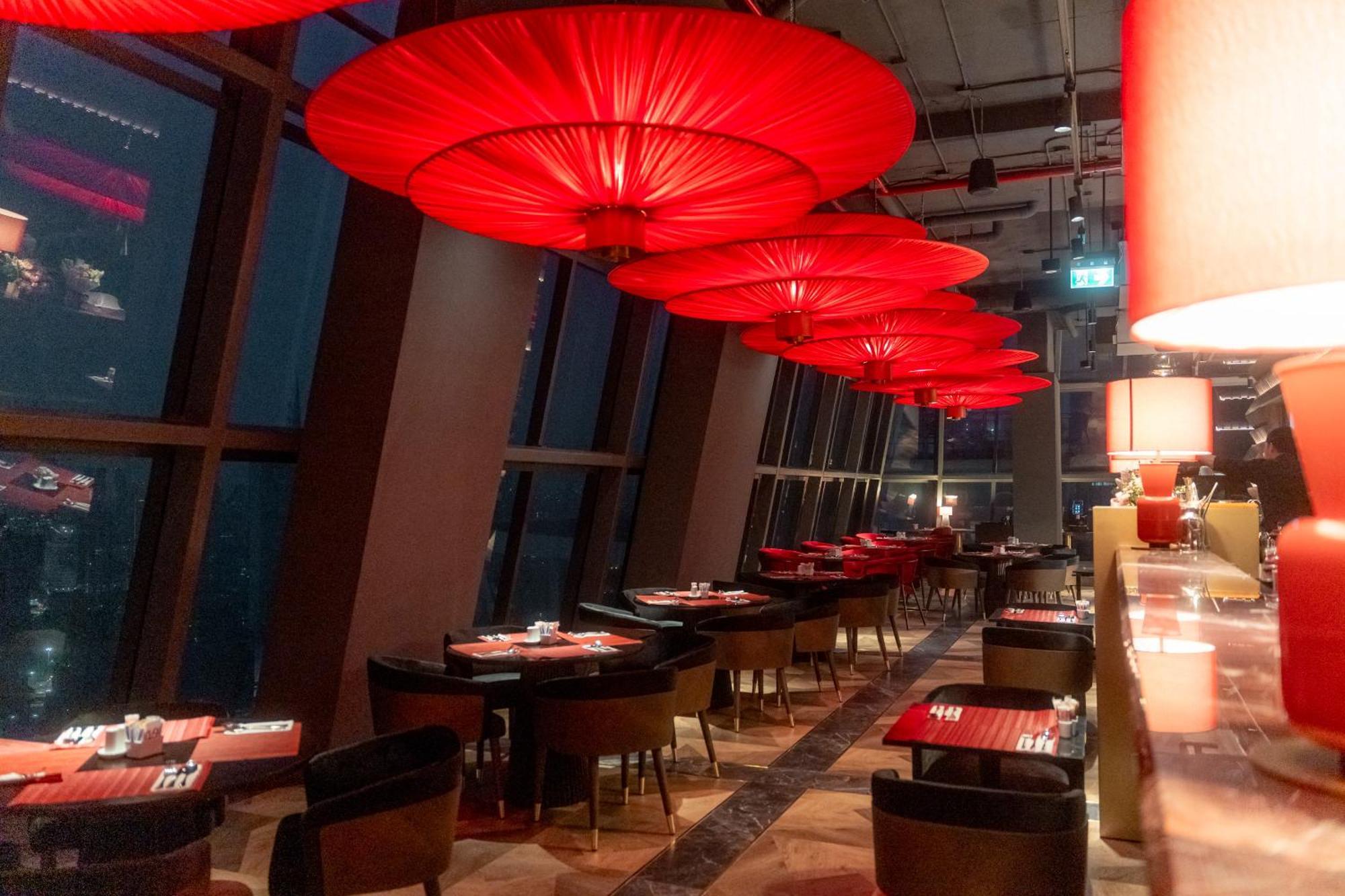 Ascott Embassy Sathorn Bangkok Hotel Bagian luar foto The interior of the restaurant
